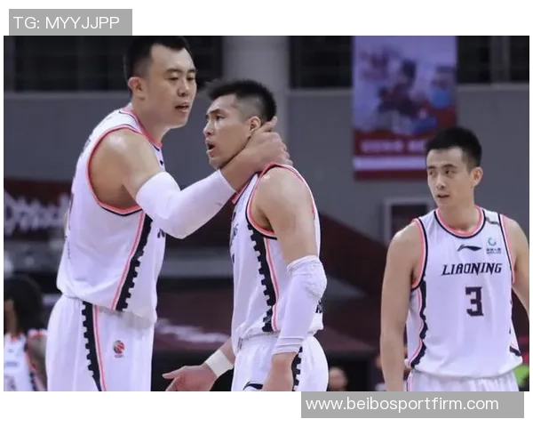 小桥狂砍35分展现全能实力迪亚巴特渴望胜利的决心令人瞩目