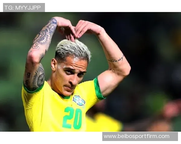 西汉姆联正式报价求购胜利门将本托罗马诺透露转会动态