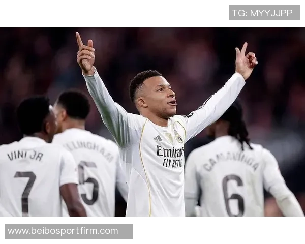 姆巴佩年度65球独占第4C罗莱万69球紧随其后梅西91球领跑榜首